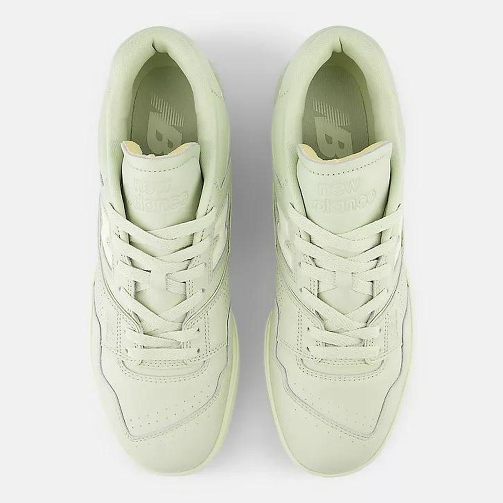 New Balance 550 - Picture 3 of 5